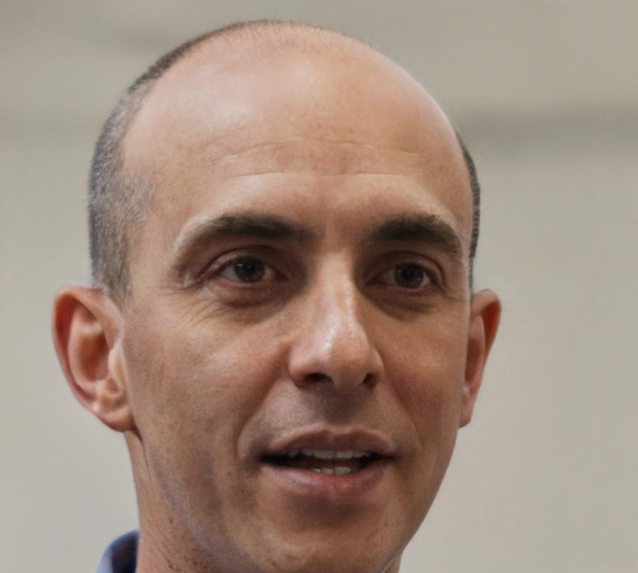 Dr. Aurelio Mendoza, especialista en finanzas estacionales