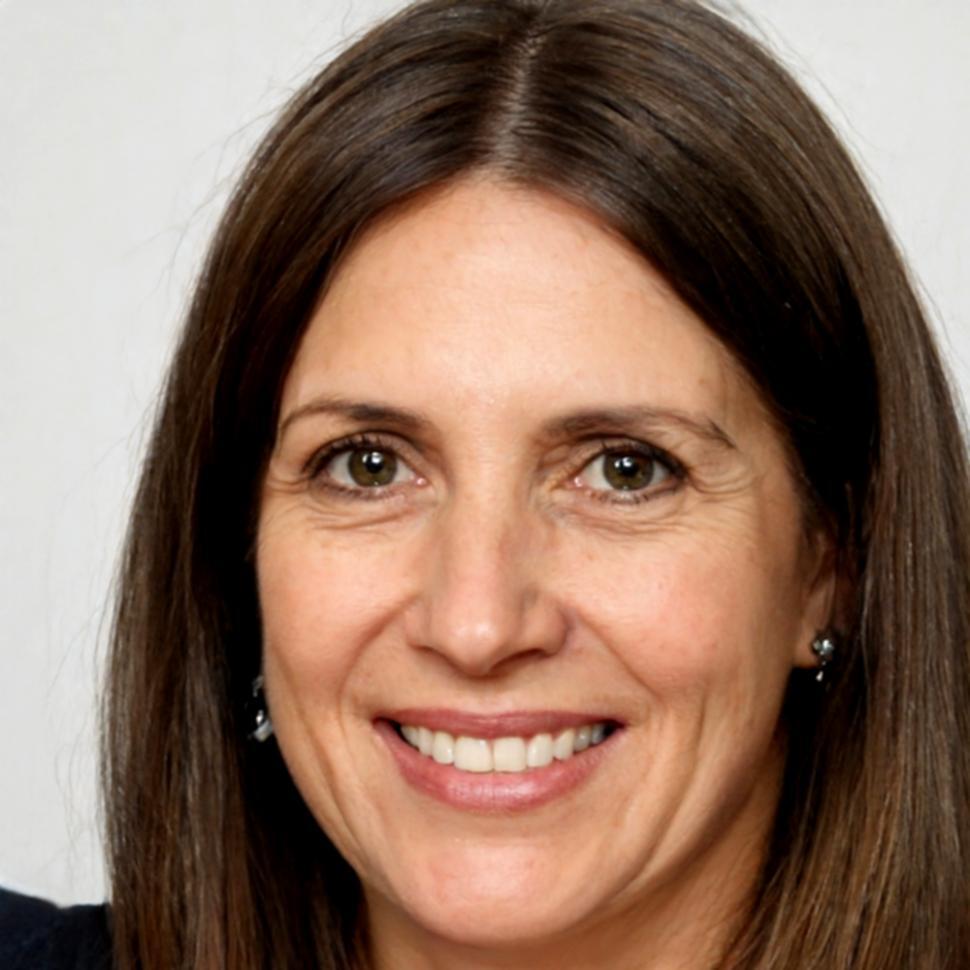 Dra. Esperanza Villareal, experta en gestión patrimonial